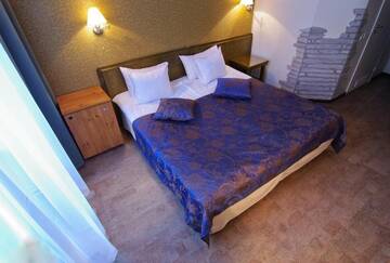 Фото номера Стандартный двухместный номер с 1 кроватью Отель Hotel St. Barbara г. Таллин 3