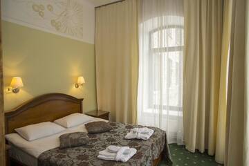 Фото номера Полулюкс Отель Hotel St. Barbara г. Таллин 3
