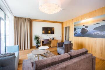 Фото номера Люкс, вид на море Отель Hestia Hotel Europa г. Таллин 5