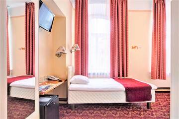 Фото номера Стандартный одноместный номер Отель Rija Old Town Hotel г. Таллин 6