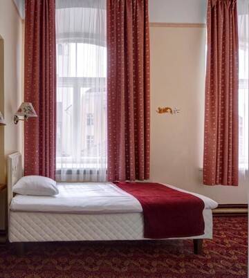 Фото номера Стандартный одноместный номер Отель Rija Old Town Hotel г. Таллин 3