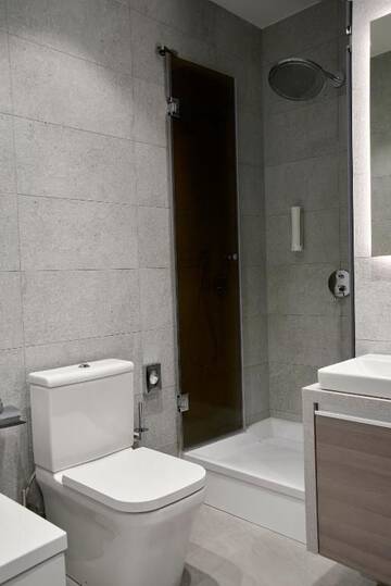 Фото номера Люкс с 2 спальнями, сауной и доступом в спа-центр Отель Tallink Spa &amp; Conference Hotel г. Таллин 14