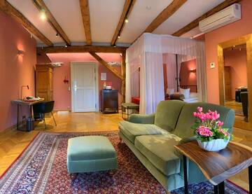 Фото Отель The Three Sisters Boutique Hotel г. Таллин 3
