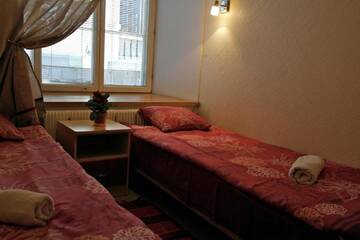 Фото номера Двухместный номер с 2 отдельными кроватями Хостелы Zinc Old Town Hostel Tallinn г. Таллин 17