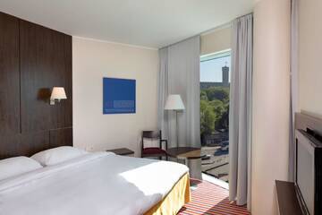 Фото номера Семейный номер Отель Park Inn by Radisson Meriton Conference &amp; Spa Hotel Tallinn г. Таллин 4