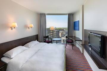 Фото номера Стандартный номер Отель Park Inn by Radisson Meriton Conference &amp; Spa Hotel Tallinn г. Таллин 2