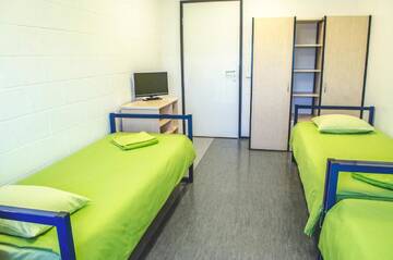 Фото номера Трехместный номер Хостелы Academic Hostel г. Таллин 10