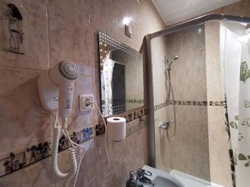 Фото номера Двухместный номер с 1 кроватью Отель Hotel Privat г. Таллин 10