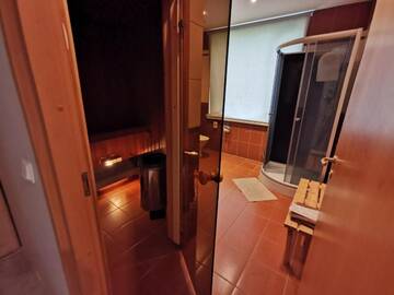 Фото номера Полулюкс с сауной Отель Hotel Privat г. Таллин 7