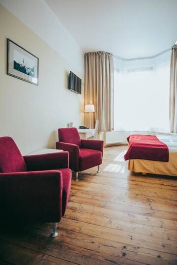 Фото номера Двухместный номер с 1 кроватью Отель Economy Hotel г. Таллин 34