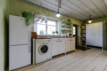 Фото номера Шале с двумя спальнями Дома для отпуска House in the City г. Таллин 14