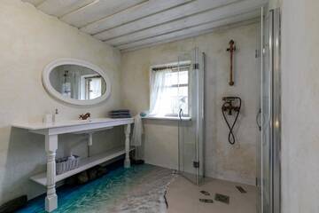 Фото номера Шале с двумя спальнями Дома для отпуска House in the City г. Таллин 31