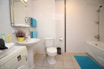 Фото номера Апартаменты с 1 спальней Апарт-отели Tallinn City Apartments Residence г. Таллин 12