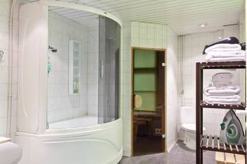 Фото номера Улучшенные апартаменты с сауной Апарт-отели Tallinn City Apartments - Town Hall Square г. Таллин 10