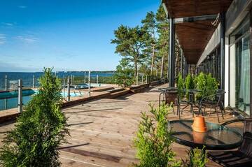 Фото номера Номер-студио с террасой и видом на море Отель Pirita Beach Apartments &amp; SPA г. Таллин 15