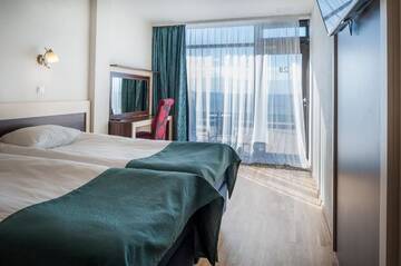 Фото номера Номер-студио с террасой и видом на море Отель Pirita Beach Apartments &amp; SPA г. Таллин 29