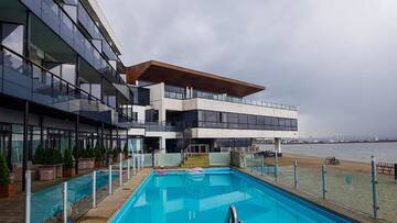 Фото номера Номер-студио с террасой и видом на море Отель Pirita Beach Apartments &amp; SPA г. Таллин 34