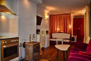 Фото Гостевой дом Tallinn Apartments &amp; Rooms - Old Town г. Таллин 2