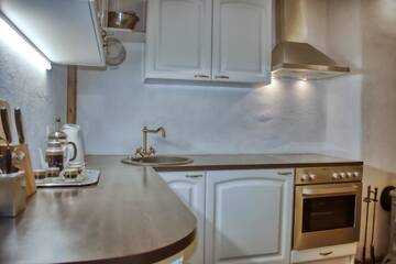 Фото Гостевой дом Tallinn Apartments &amp; Rooms - Old Town г. Таллин 3