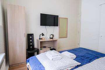 Фото номера Стандартный номер с кроватью размера &quot;king-size&quot; Отель Aquamarine Hotel г. Таллин 7