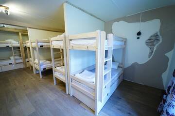 Фото номера Отдельный 14-местный номер Хостелы Lai 22 Hostel &amp; Bar г. Таллин 6