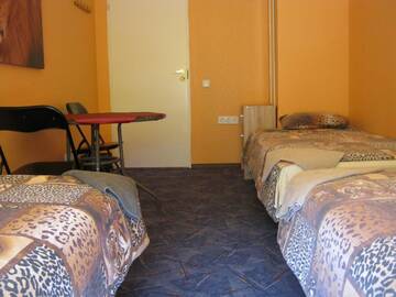 Фото номера Трехместный номер эконом-класса Хостелы Hostel House г. Таллин 3