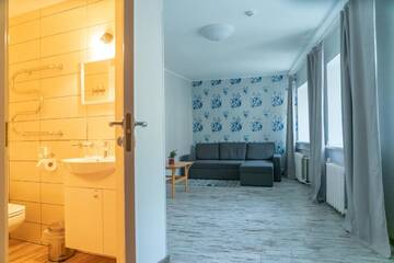 Фото номера Семейный люкс Отель Godart Rooms г. Таллин 5
