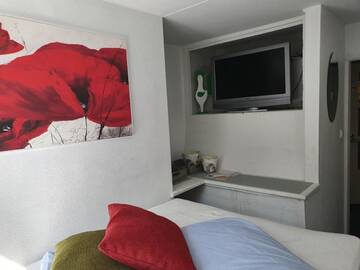 Фото номера Небольшой двухместный номер с 1 кроватью Гостевой дом Freedom Villa Residents г. Таллин 7