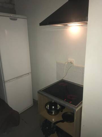 Фото номера Двухместный номер с 1 кроватью и общей ванной комнатой Хостелы Self Service Hostel Tallinn г. Таллин 8