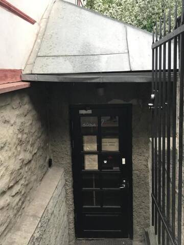Фото номера Двухместный номер с 1 кроватью и общей ванной комнатой Хостелы Self Service Hostel Tallinn г. Таллин 14