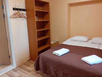 Фото номера Двухместный номер с 1 кроватью Хостелы Majaka Hostel г. Таллин 3