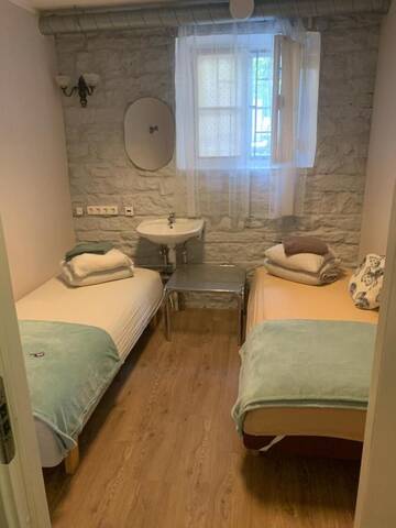 Фото Хостелы Bedroom with Bathroom Private г. Таллин 5