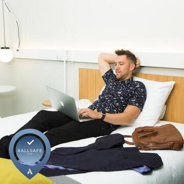 Фото номера Стандартный двухместный номер с 1 кроватью Отель ibis Tallinn Center г. Таллин 26
